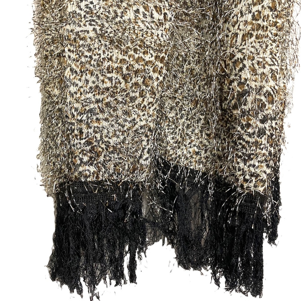 CHEETAH PRINT WISPY SCARF W METALLIC FIBRES•